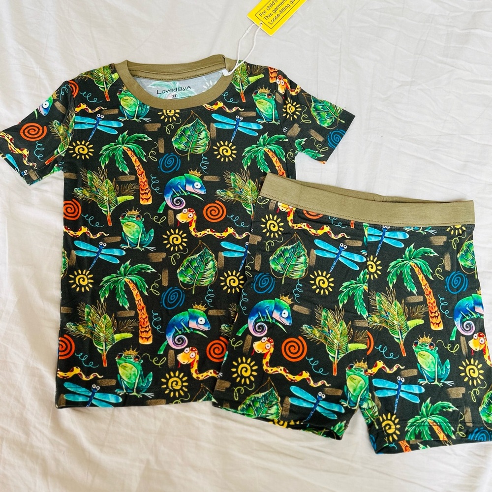 NWT BAMBOO Kids Pajama Set - Colorful Jungle Print